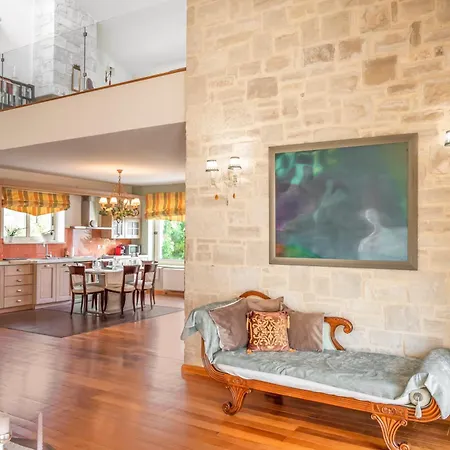 Orange Tree Garden Vacation Villa *