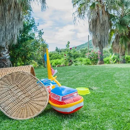 וילה Orange Tree Garden Vacation *
